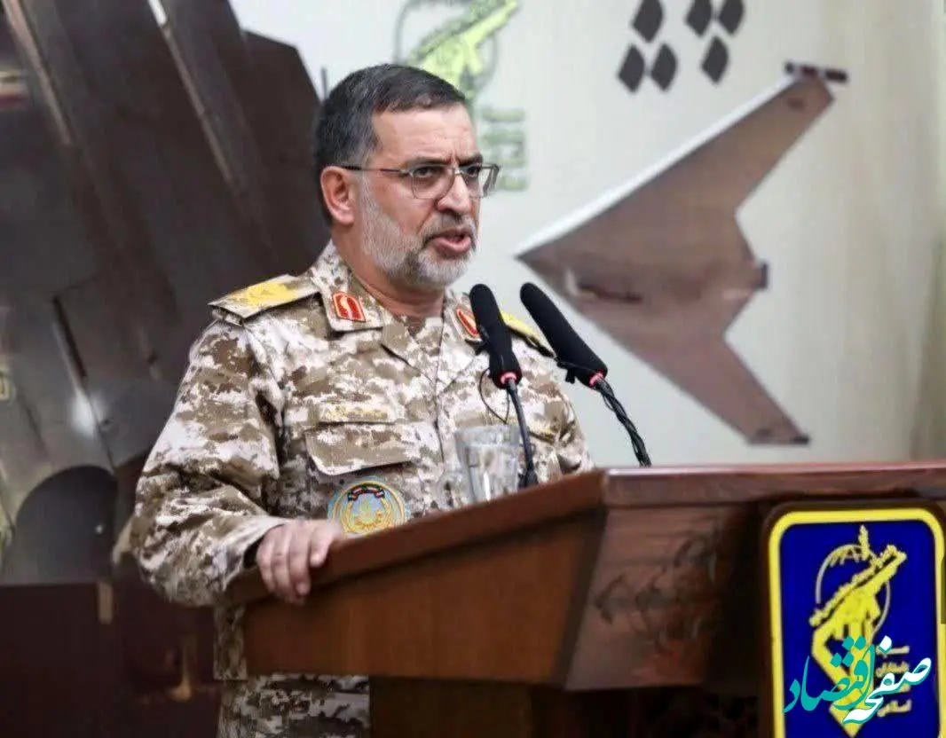 نیروهای مسلح ایران چشم انتظار ناوگان دریایی آمریکا در تنگه هرمز