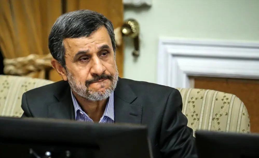 این فرد با این حرف احمدی نژاد را نقش زمین کرد | صدای نانسی بلند شد، اما صدای آرزوکننده محو اسرائیل نه!