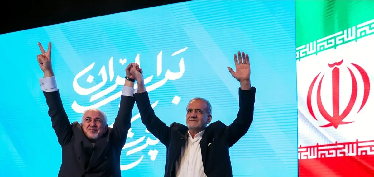 بر ملا شد؛ درگیری در سخنرانی ظریف / جلسه به تنش کشیده شد! 