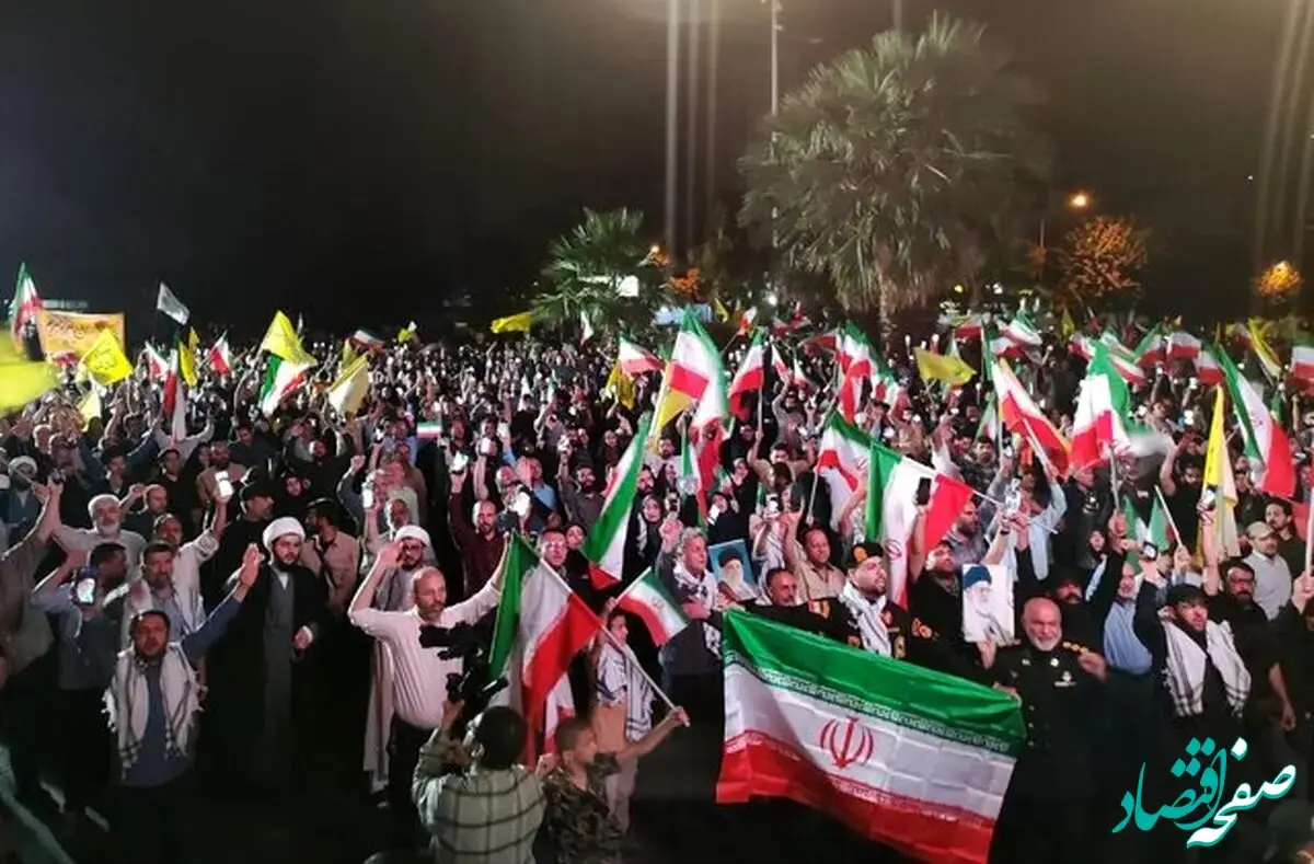 تجمع مردم تهران در پی تهدیدات دونالد ترامپ علیه رهبر انقلاب