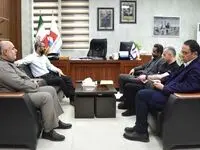 دیدار سرمربی طلایی‌پوشان با مدیرعامل سازمان منطقه آزاد اروند