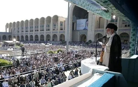 علت غیبت فرماندهان نظامی ایران در نماز جمعه امروز تهران چه بود؟