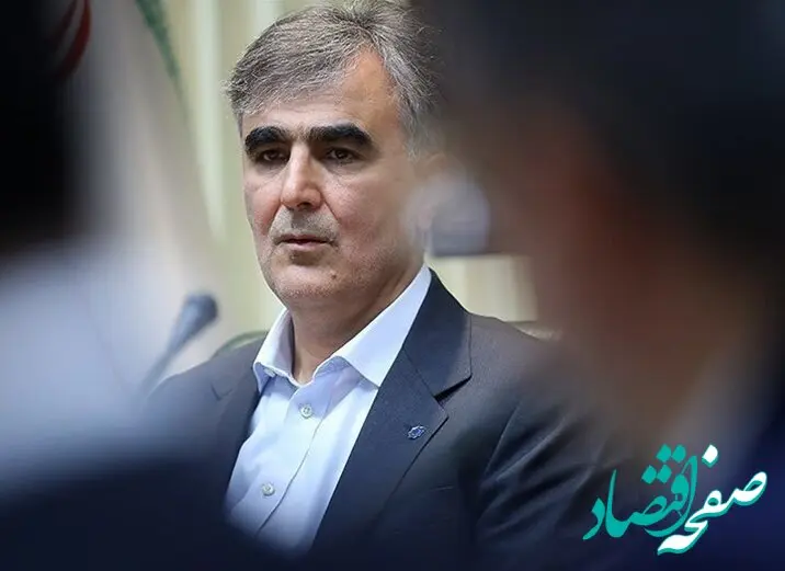 پیش‌ بینی فرزین درباره نرخ دلار در سال ۱۴۰۴ / تأثیر این نرخ بر تورم چگونه خواهد بود؟
