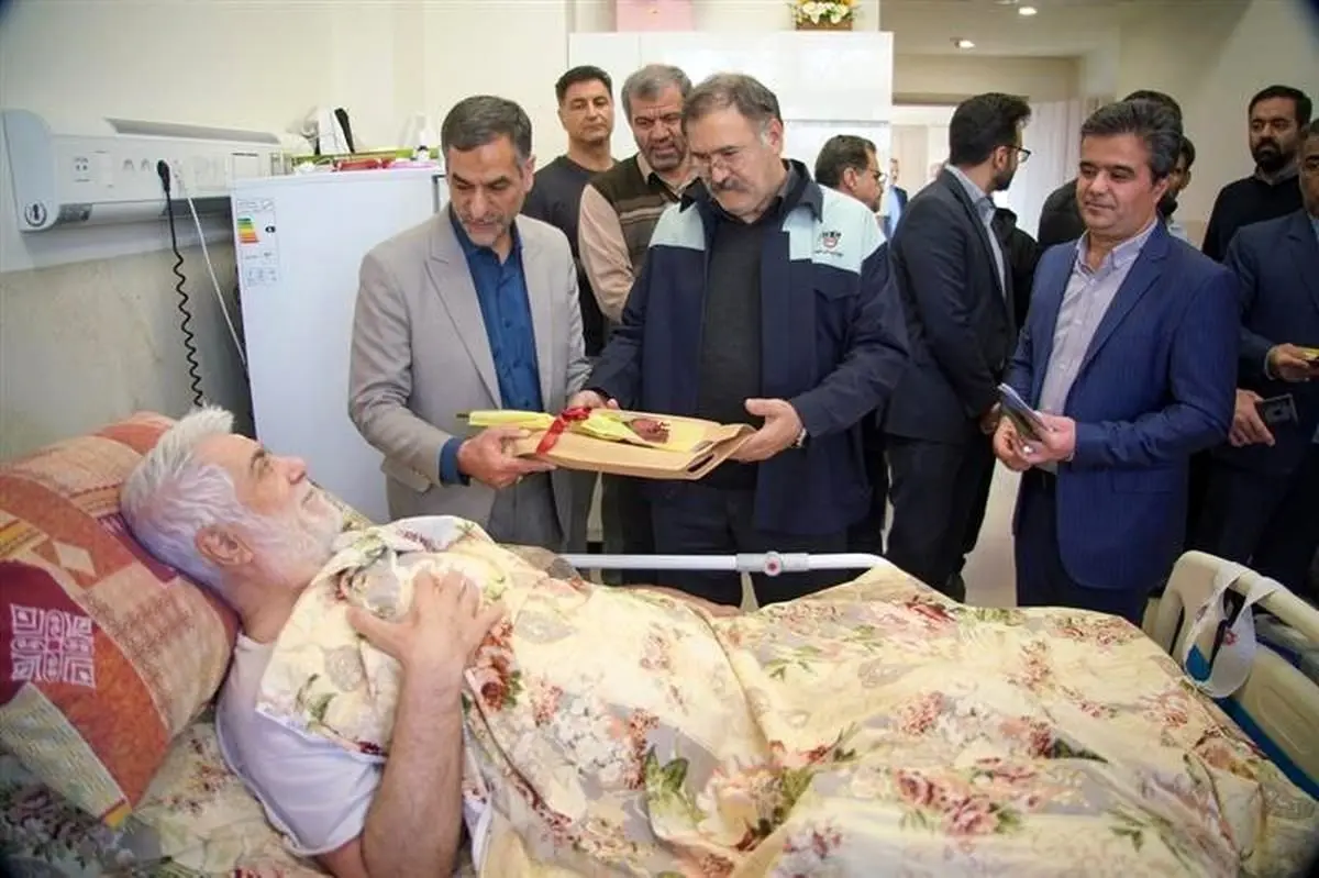 دیدار مدیرعامل ذوبآهن اصفهان با جانبازان سرافراز آسایشگاه شهید مطهری