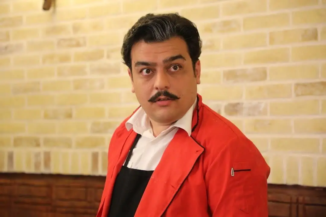 در فیلم " پهلوان هرگز نمی میرد " انگار با پدرم حرف می زدم