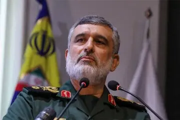 تصویر معنادار این سردار بلندپایه سپاه با این شال غوغا به پا کرد