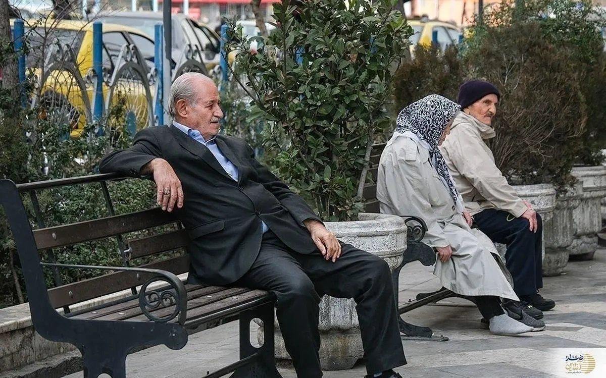 مشکل بیمه تکمیلی بازنشستگان کشوری و فرهنگیان حل میشود؟