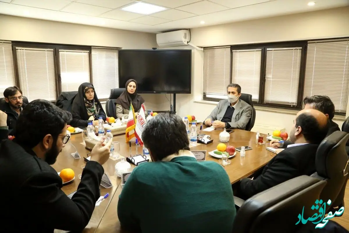 آقاجانلو مطرح کرد: تقویت حضور رسانه ها در بخش معدن؛ زمینه ساز تحقق اهداف کلان