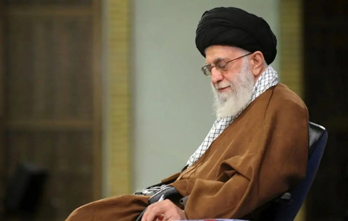 اسکندر مومنی یک سمت جدید از رهبر انقلاب گرفت