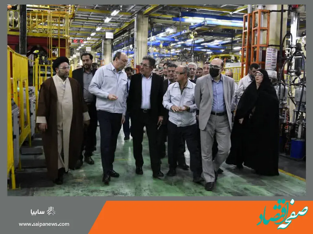 بازدید اعضای کمیسیون صنایع و معادن مجلس از شرکت سایپا/ بررسی چالش‌ها و ظرفیت‌های صنعت خودرو با حضور اعضای کمیسیون صنایع مجلس/ لزوم حمایت از تولید داخلی و تقویت استراتژی صنعت خودرو