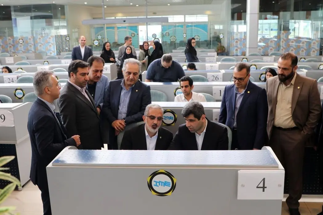 استفاده از بازار سرمایه وابستگی بانک‌ها به منابع دولتی را کاهش می‌دهد