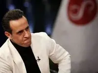واکنش تند مجری تلویزیونی به صحبت های علی کریمی/ فیلم