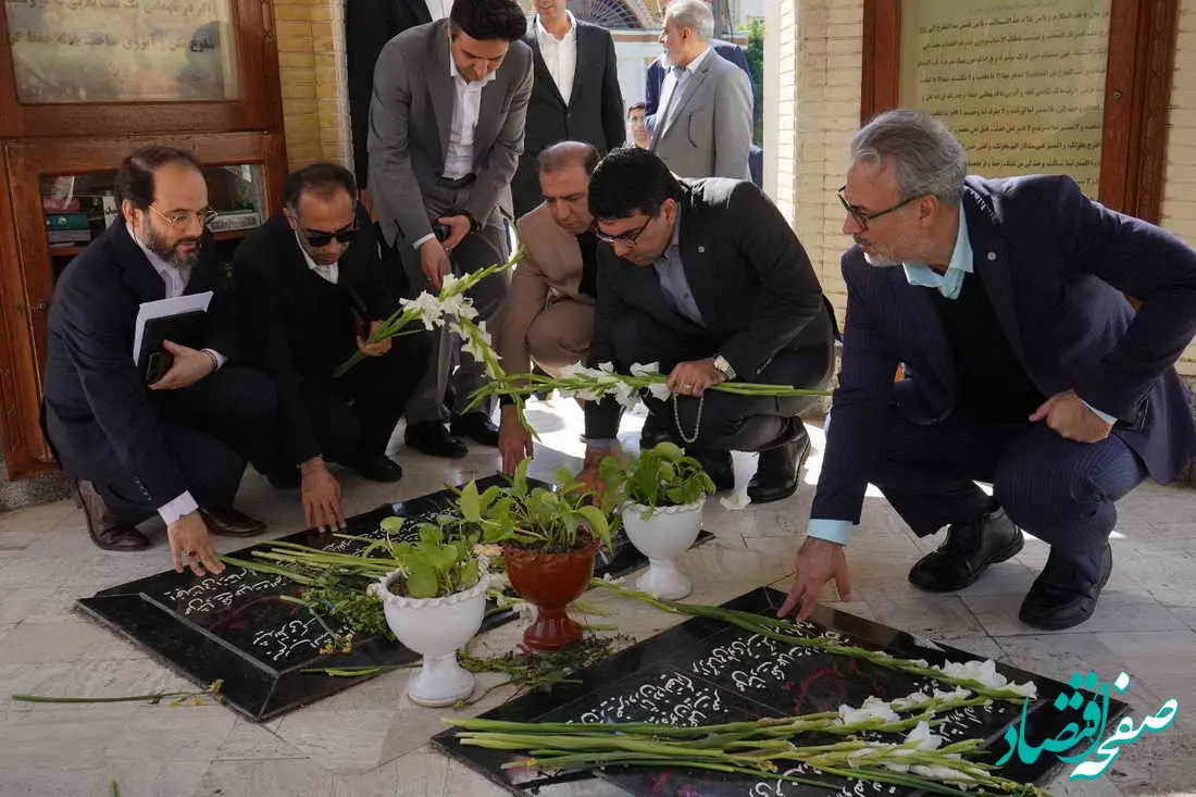 توجه به فرهنگ ایثار و شهادت در دستیابی به اهداف والای اقتصادی موثر است