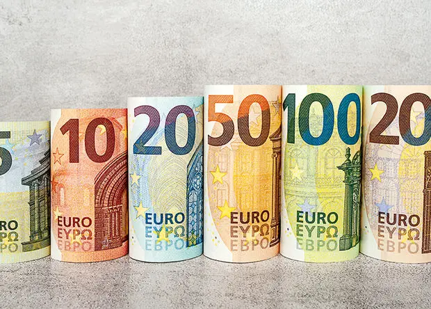 تاخت و تاز قیمت یورو در بازار! / جدیدترین قیمت یورو امروز جمعه ۱ فروردین ماه ۱۴۰۴