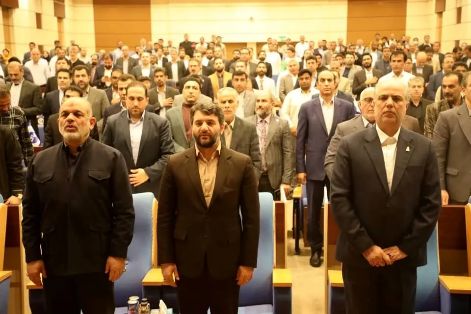 دعوت حجت الله عبدالملکی از سرمایهگذاران داخلی و خارجی برای سرمایهگذاری در مناطق آزاد و ویژه اقتصادی ایران