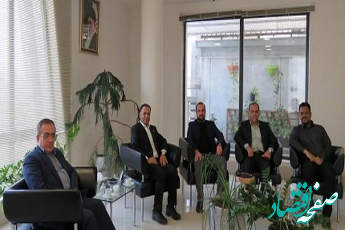 ازدید سرپرست معاونت حقوقی و وصول مطالبات بانک صنعت و معدن از مدیریت استان خراسان رضوی