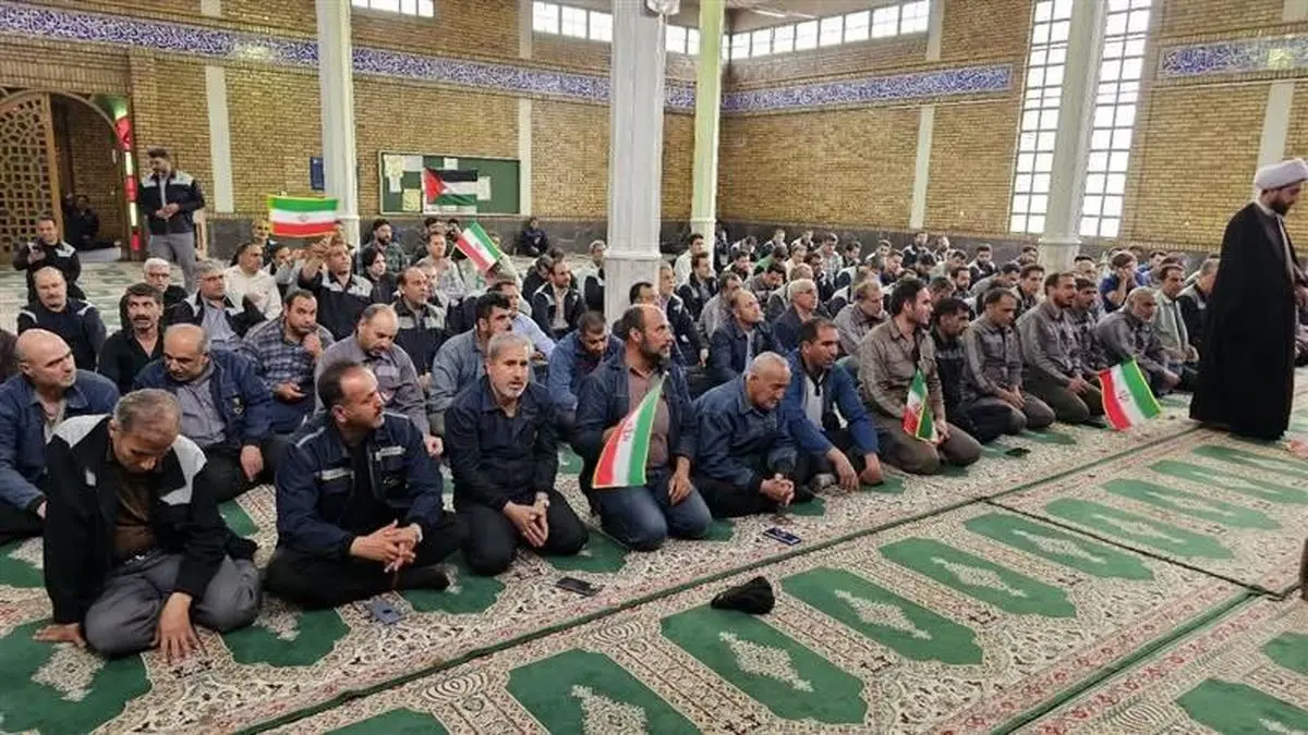 در حمایت از مردم مظلوم فلسطین؛تجمع کارگری محکومیت جنایات رژیم صهیونیستی در ذوب‌آهن اصفهان برگزار شد