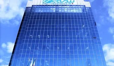 گزارش عملکرد شرکت بیمه دی در سال ۱۴۰۳ و چشم‌انداز سال ۱۴۰۴