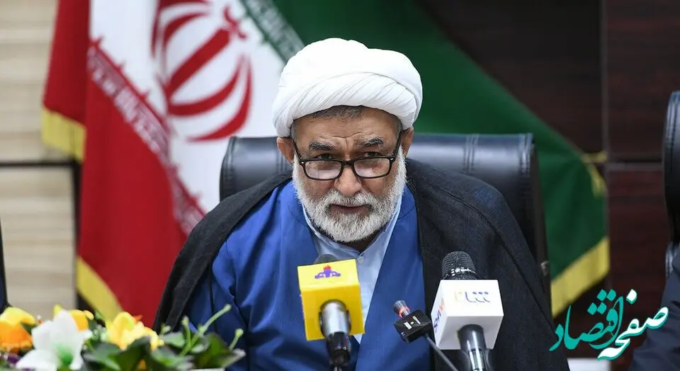 موانع و مشکلات پتروشیمی آبادان پیگیری می‌شود