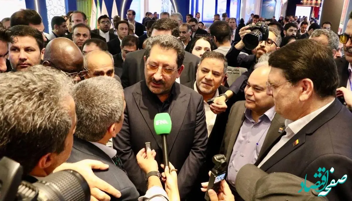 وزیر صنعت، معدن و تجارت: فولاد خوزستان فراتر از ظرفیت اسمی عمل کرده است/ کاهش یک میلیون تنی تولید فولاد خوزستان به دلیل محدودیت‌های برقی/ وزیر صمت از عملکرد فولاد خوزستان در شرایط سخت تقدیر کرد