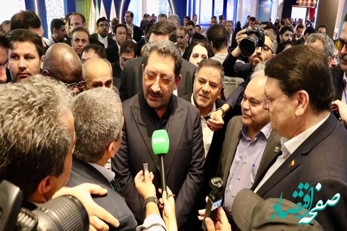 وزیر صنعت، معدن و تجارت: فولاد خوزستان فراتر از ظرفیت اسمی عمل کرده است/ کاهش یک میلیون تنی تولید فولاد خوزستان به دلیل محدودیتهای برقی/ وزیر صمت از عملکرد فولاد خوزستان در شرایط سخت تقدیر کرد