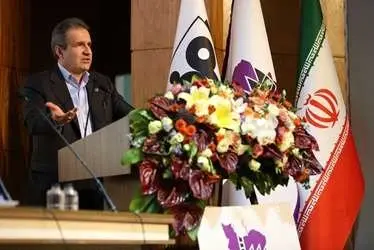 بیش از ۵۰ هزار طرح در حال ساخت در شهرکها و نواحی صنعتی کشور وجود دارد/۵۰ درصد برق مورد نیاز شهرکهای صنعتی تا ۲ سال آینده باید از انرژی خورشیدی تامین شود
