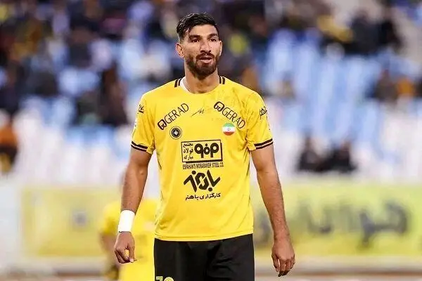 پیام مهم لژیونر ایرانی به هواداران: در ایران به پرسپولیس می‌آیم