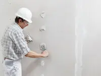 بهترین چسب ضد رطوبت دیوار گچی + (مراحل نم گیری و استفاده از چسب ضدرطوبت)