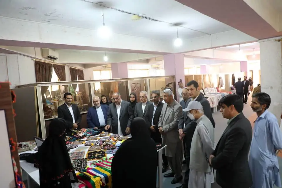 بازدید مدیرعامل سازمان منطقه آزاد چابهار از «خانه نوآوری و صنایع خلاق» در دروازه اقیانوس