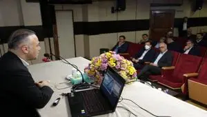 همزمان با هفته گرامیداشت قانون اساسی؛ نشست «تبیین همبستگی و وفاق ملی در پرتو قانون اساسی» در پست‌بانک ایران برگزار شد