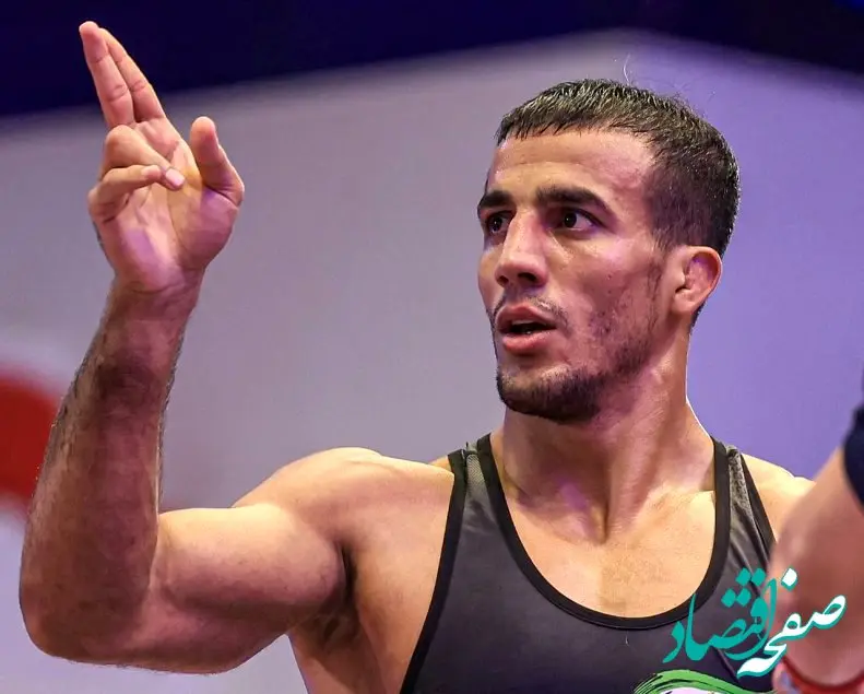 سنجاب پرنده به طلای کشتی فرنگی جهان رسید 