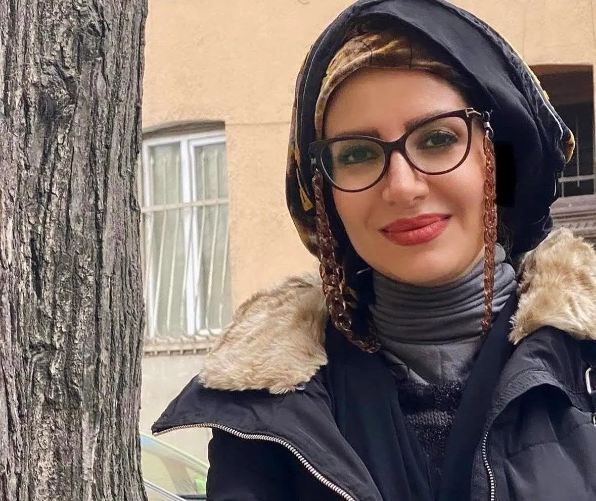 نامه‌ی ویژه خاله شادونه خطاب به معلمان ایران: وطن را برای فرزندانمان تعریف کنید 