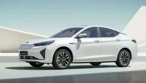 شرایط ویژه پیش فروش کرمان موتور برای KMC J7 (مهر ۱۴۰۴)