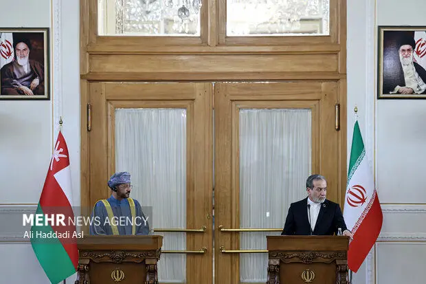 عراقچی: روابط ایران و عمان در حال گسترش است