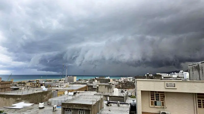 ابرهای مرموز جنوب ایران: طوفان تندری شدید در راه است؟