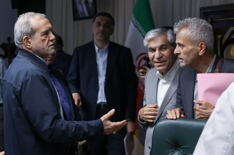 تأکید دکتر پزشکیان بر هماهنگی کامل برای حفظ ثبات اقتصادی کشور/ انسجام و هم‌افزایی نهادهای