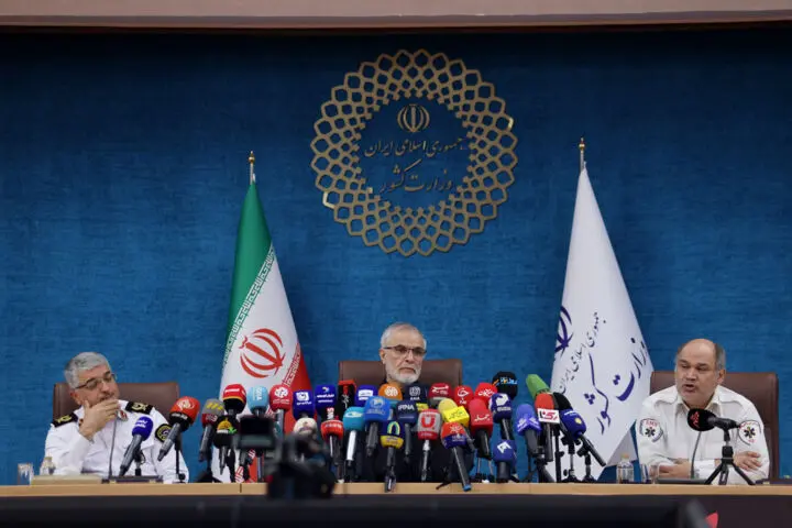جزئیات کامل مراسم تشییع رهبر شهید اعلام شد/ تعطیلی، زمان‌بندی، محدودیت‌های تردد و حضور مقامات خارجی