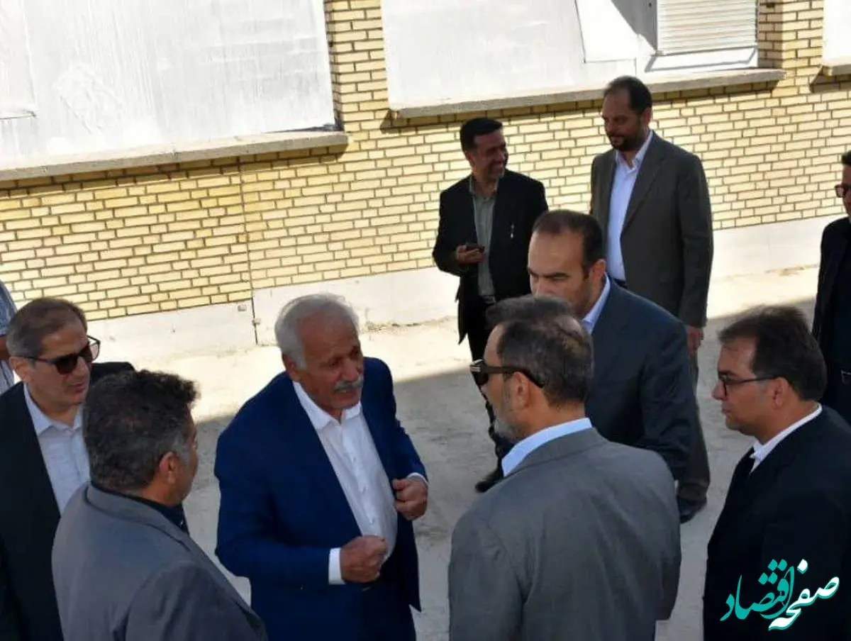 بازدید رئیس هیات عامل ایمیدرو از ظرفیت‌های صنعتی و معدنی شهرستان فسا استان فارس/تشویق سرمایه‌گذاران بخش خصوصی به توسعه صنایع آهکی و بررسی چالش‌های معدن و صنایع معدنی شهرستان فسا