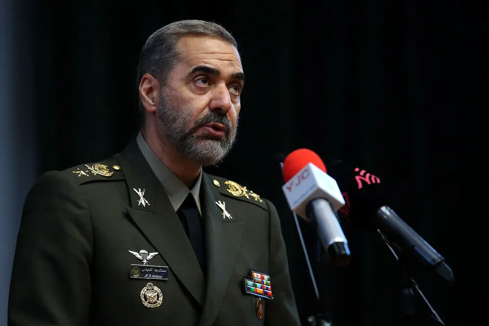 وزیر دفاع در واکنش به «سرقت» نفتکش ایران از سوی آمریکا با این حرف آمریکا را در هم کوبید