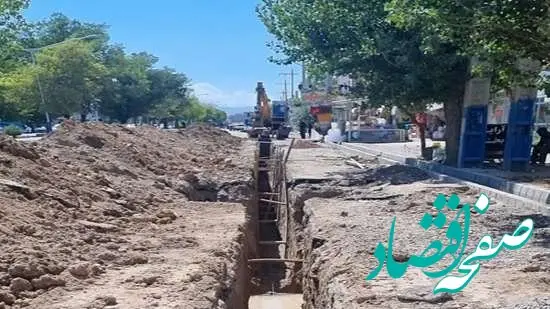 اجرای پروژه شبکه فاضلاب شهری ورزقان و خاروانا با تامین مالی شمسا
