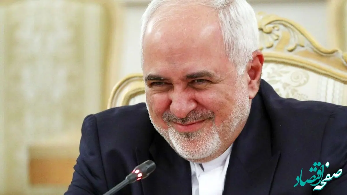 کیک ساده تولد محمدجواد ظریف/ چیدمان دفترش ببین چه خاصه + عکس