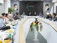 هزار بسته معیشتی و‌ نوشت‌افزار در بین دانش‌اموزان و نیازمندان چوار توزیع شد