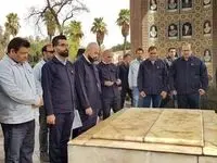 مدیرعامل شرکت فولاد خوزستان یک اصله نخل خرما غرس نمود
