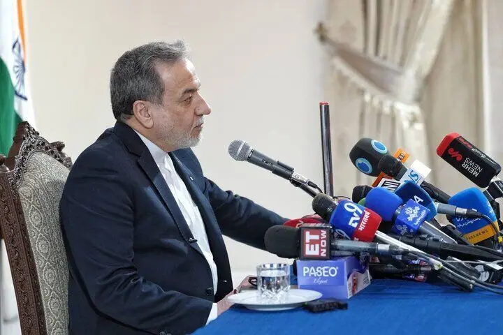 وزیر امور خارجه ایران: پیام‌هایی از آمریکا گرفتیم که مایل به ادامه گفتگو و تعامل هستند