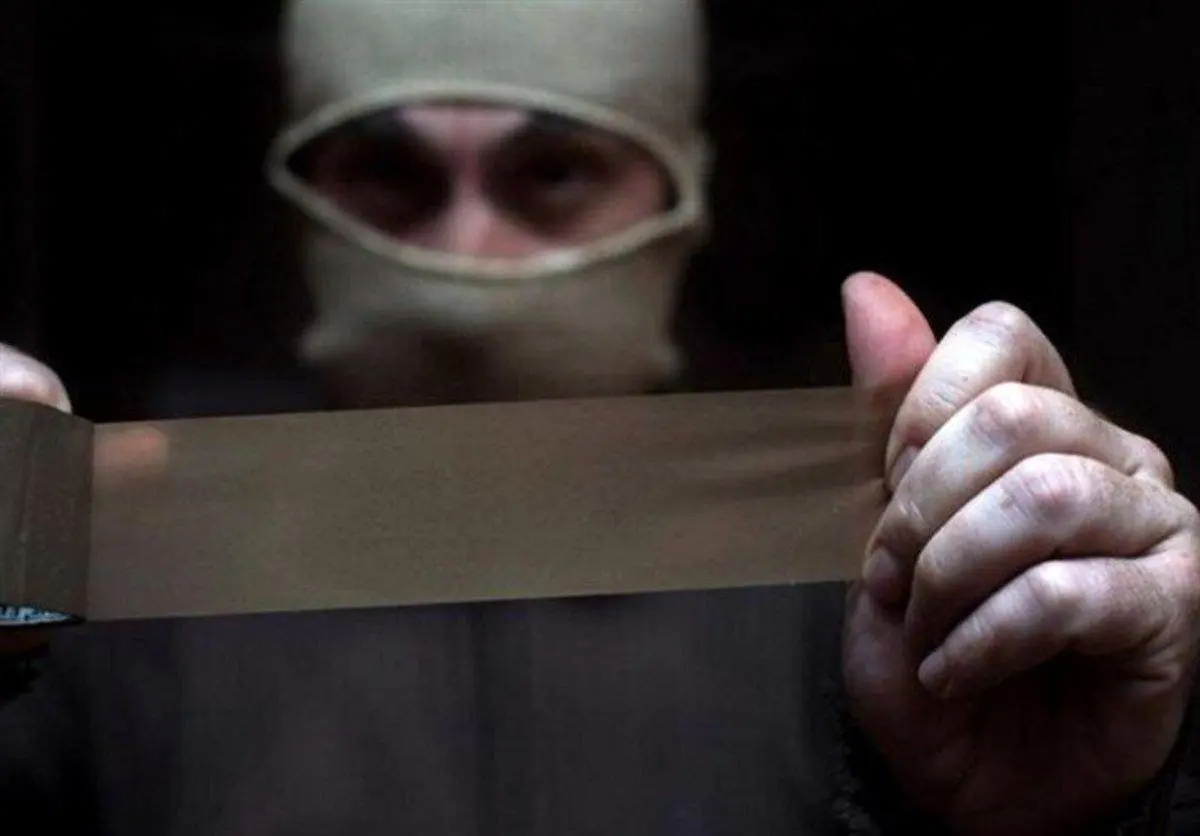 ماجرای تجاوز تتلو به دختران زیر ۱۸ سال چیست؟ 