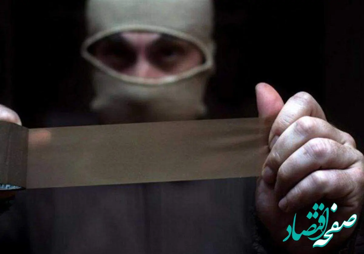 ماجرای تجاوز تتلو به دختران زیر ۱۸ سال چیست؟