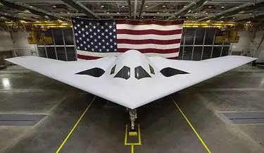 ادعای فرمانده سنتکام درباره استفاده از بمب‌افکن‌های بی-۲ در ایران