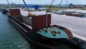 افزایش ۵۳٪ تخلیه و بارگیری و جهش صادرات و ترانزیت سوخت