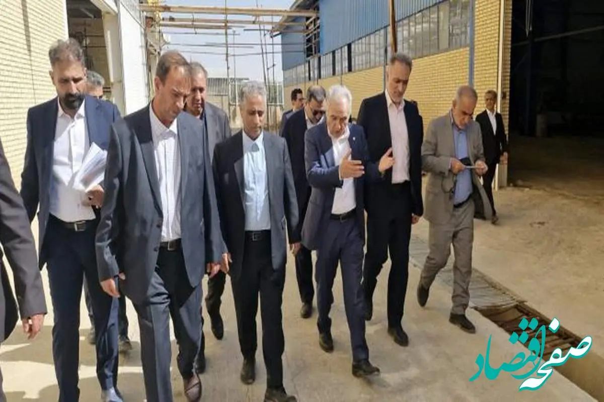 بازدید مدیرعامل بانک صنعت و معدن از ۸ طرح تولیدی در استان فارس