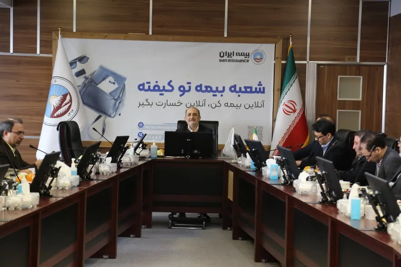 تجلیل از برترین نمایندگان فروش بیمه های زندگی بیمه ایران استان تهران
